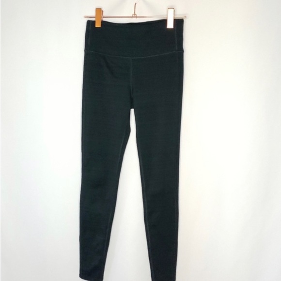 Athleta Jacquard High Rise Ripple Chaturanga🌼 - Picture 2 of 5